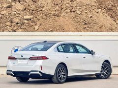 BMW i5 2024 eDrive 35L M Sports Package - фото 5