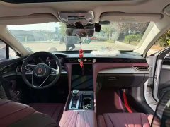 Hongqi H5 2023 2.0T Automatic Intelligent Connected Flag Edition - фото 8