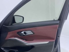 BMW 3 Series 320Li M Sports Package - фото 19