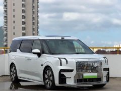 Zeekr 009 seven-seat aisle version four-wheel drive 108kWh - фото 3
