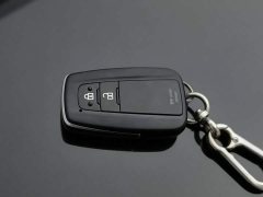 Toyota RAV4 Rongfang 2.0L CVT two-wheel drive fashion Plus version - фото 19