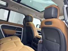 Land Rover Defender 2022 110 P400 Dark Special Edition - фото 14