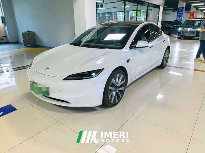Tesla Model 3 2023 rear-wheel drive version - автомобиль из Китая