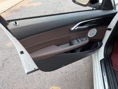 BMW 1 Series 120i M Sports Night Edition - фото 6