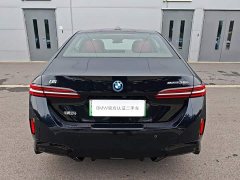 BMW i5 eDrive 35L M Sport Package - фото 3
