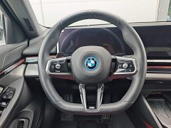 BMW i5 eDrive 35L M Sport Package - фото 8
