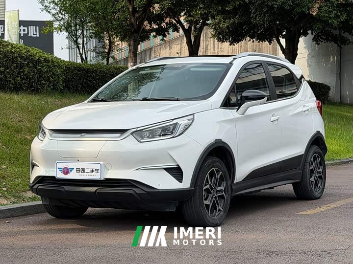 BYD Yuan Pro Lifetime Edition - автомобиль из Китая