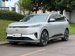 Lynk & Co eπ008 636Ultra pure electric version 5 seats - фото 1