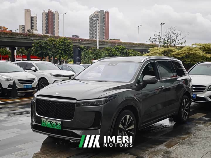 Li Auto Ideal ONE 2020 extended range 6-seater version - автомобиль из Китая