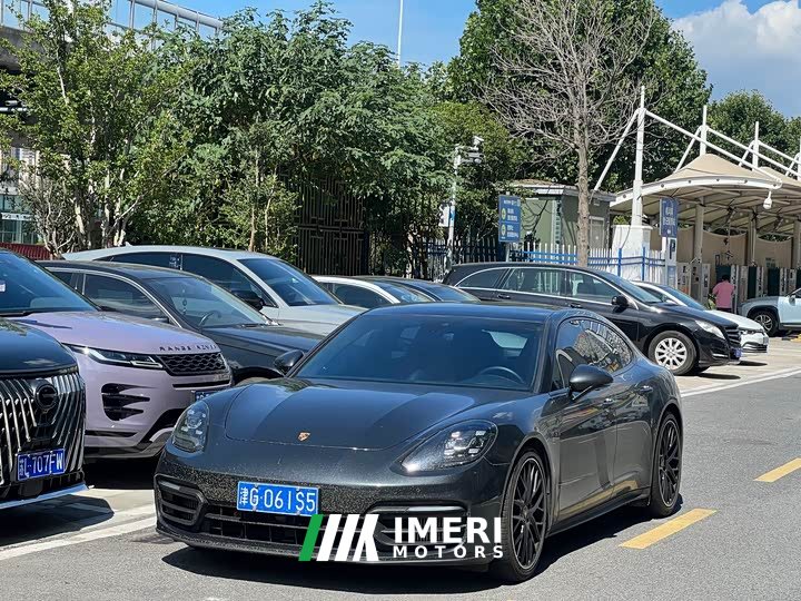 Porsche Panamera 2.9T - автомобиль из Китая