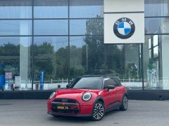 MINI 2025 1.5T Cooper Classic 3-Door - фото 1