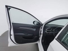 Mercedes-Benz Yinglang 2021 facelift 1.3T automatic light hybrid elite - фото 8