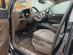 Lynk & Co Weiran 380TSI Premium Edition - фото 6