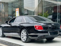 Bentley Flying Spur 2022 4.0T V8 Standard Edition - фото 4