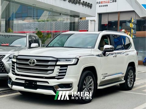 2025 Land Cruiser (imported) 2025 3.5T automatic - автомобиль из Китая