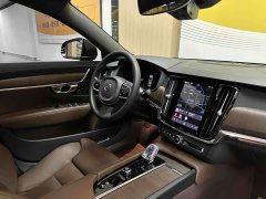 Volvo S90 B5 Zhiyuan Luxury Edition - фото 10