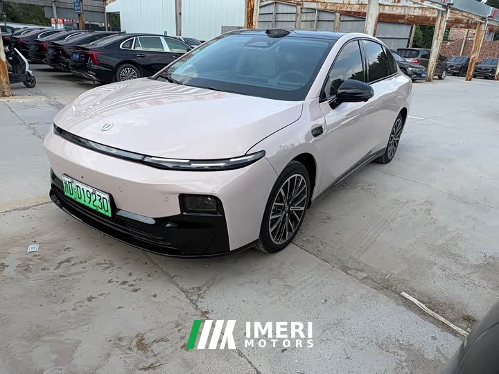 Lynk & Co Leapmo B01 550 Enjoy Edition - автомобиль из Китая
