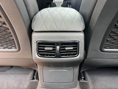 Hongqi HS5 2022 Facelift 2.0T Intelligent Flagship Edition - фото 19
