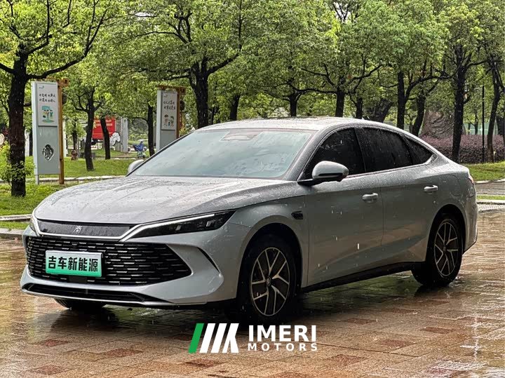 BYD Qin L DM-i Smart Driving Edition 120KM Transcendent Type - автомобиль из Китая