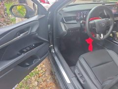 Toyota Camry 2.0G Premium Edition - фото 12