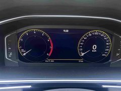 Volkswagen Tiguan L 2025 Outstanding 300TSI Automatic Two-wheel Drive Dragon Edition - фото 20