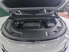Li Auto Ideal L9 Ultra smart refresh version - фото 6