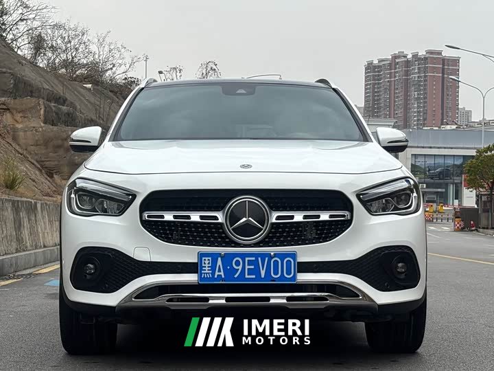 Mercedes-Benz GLA 220 4MATIC