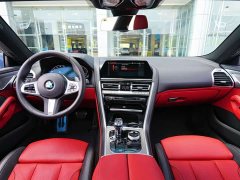 BMW 8 Series 2021 840i xDrive Four-Door Coupe M Sports Package - фото 10