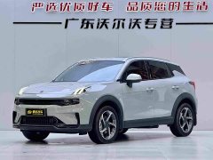 Lynk & Co 06 EM-P 1.5T Remix PHEV Pro - фото 1