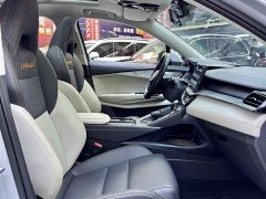 Lynk & Co 06 EM-P 1.5T Remix PHEV Pro - фото 5