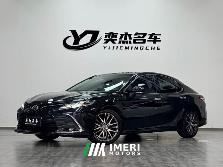 Toyota Camry 2021 2.5G Deluxe Edition