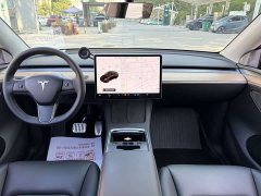 Tesla Model Y standard range rear-wheel drive version - фото 10