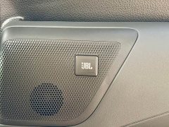 Toyota Alphard Hybrid 2.5L Luxury - фото 19