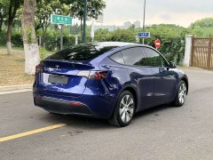 Tesla Model Y 2022 rear-wheel drive version - фото 4
