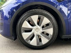 Tesla Model Y 2022 rear-wheel drive version - фото 8