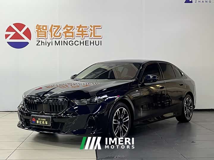 BMW 5 Series 530Li Leading M Sports Package - автомобиль из Китая