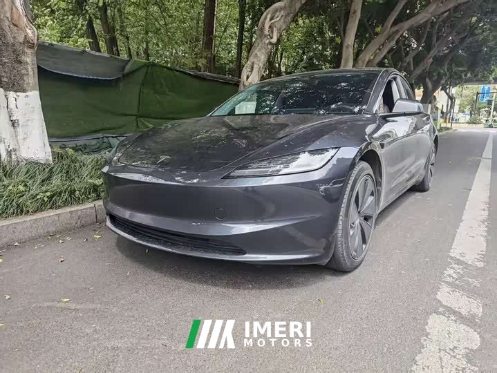 Tesla Model 3 2023 rear-wheel drive version - автомобиль из Китая