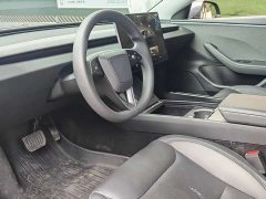 Tesla Model 3 2023 rear-wheel drive version - фото 5