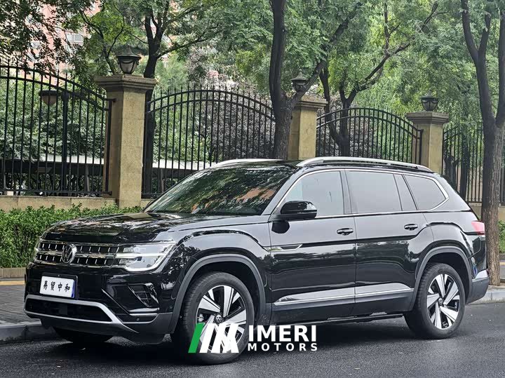 Volkswagen Touron 380TSI four-wheel drive respected luxury version