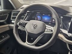 Volkswagen Touron 380TSI four-wheel drive respected luxury version - фото 11