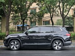 Volkswagen Touron 380TSI four-wheel drive respected luxury version - фото 2