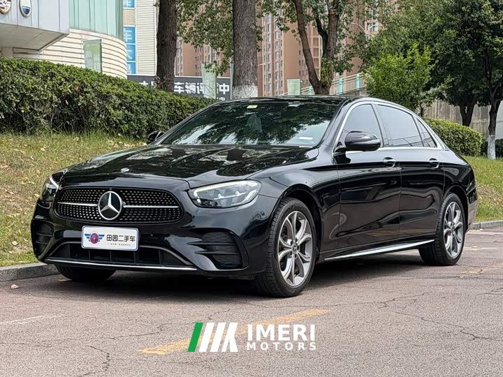 Mercedes-Benz E-Class E 300 L Sporty and Fashionable - автомобиль из Китая
