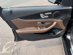 Mercedes-Benz E-Class E 300 L Sporty and Fashionable - фото 6