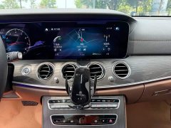 Mercedes-Benz E-Class E 300 L Sporty and Fashionable - фото 9