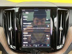 Volvo XC60 B5 four-wheel drive Zhiyuan luxury version - фото 15