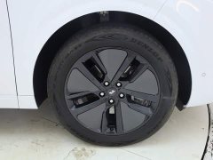 Li Auto Ideal L6 Pro - фото 14