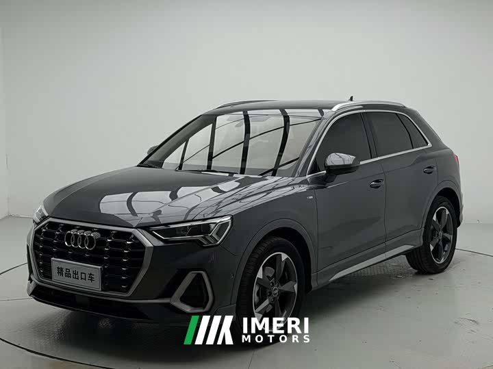 Audi Q3 35 TFSI Fashionable and Dynamic - автомобиль из Китая