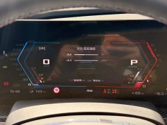 BMW XM Base - фото 13