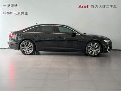 Audi A6L 45 TFSI quattro exclusive dynamic - фото 3