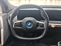 BMW iX 2023 xDrive40 - фото 8